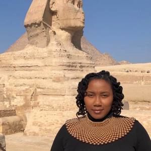 Meet your Posher, Khalilah